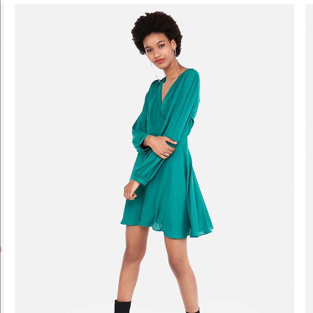 Express long sleeve surplice dress in jade